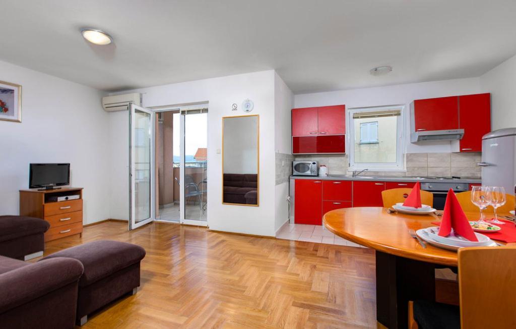 Apartments Dunja Malinska Εξωτερικό φωτογραφία