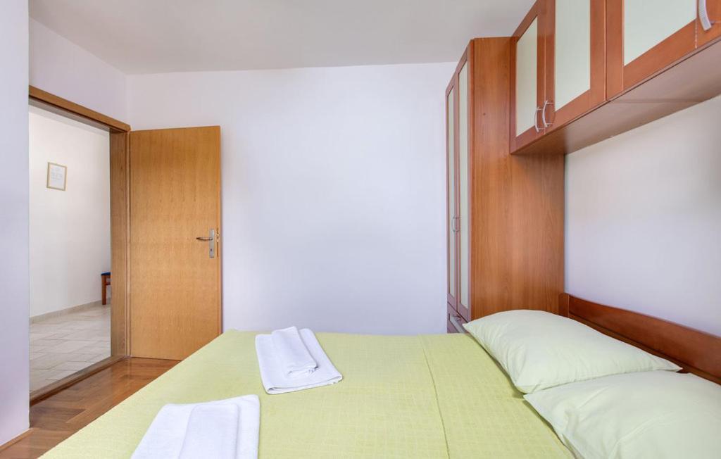 Apartments Dunja Malinska Εξωτερικό φωτογραφία