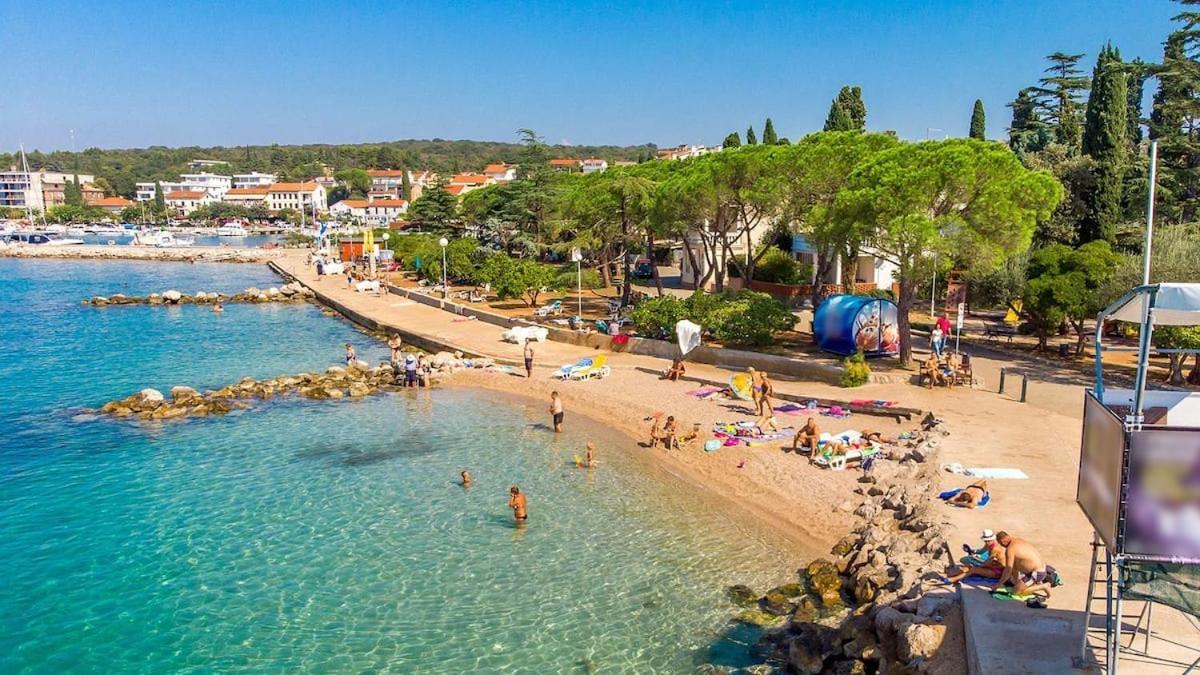 Apartments Dunja Malinska Εξωτερικό φωτογραφία
