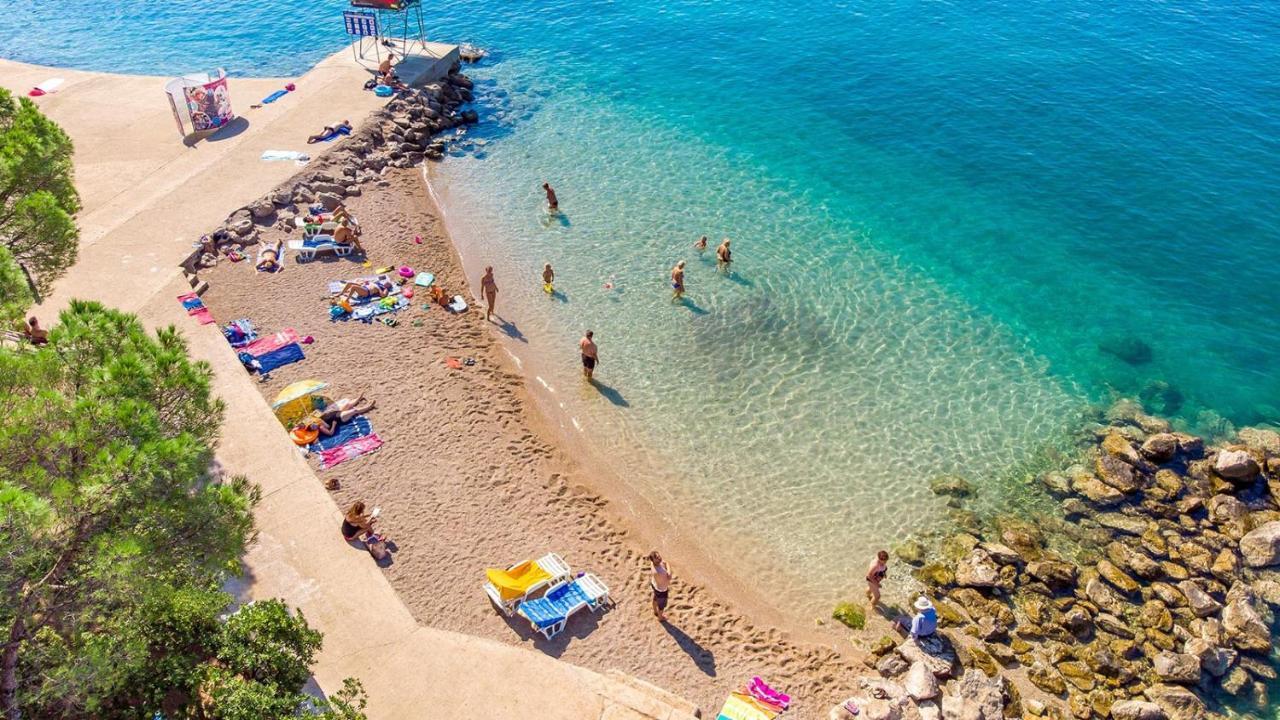Apartments Dunja Malinska Εξωτερικό φωτογραφία